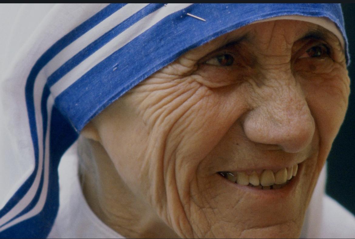 Madre Teresa, il Vangelo nelle mani del povero - ilGraffio - Monica Macchioni