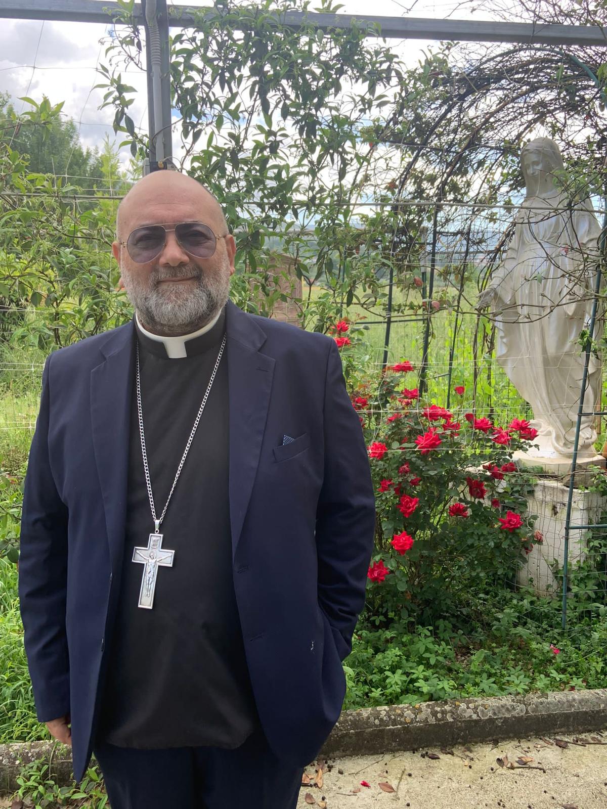 Padre Maurizio Raimondo - IlGraffio - Monica Macchioni