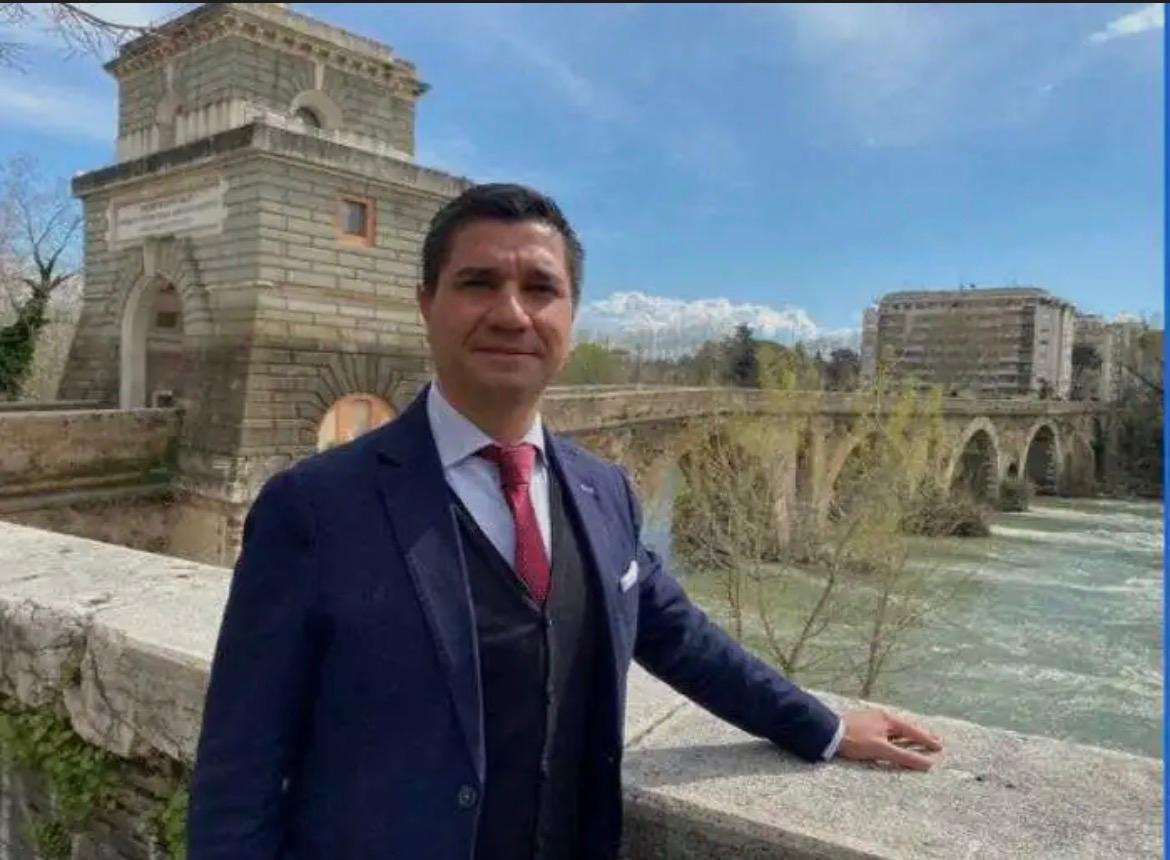 Mirko Benetti - IlGraffio - Monica Macchioni