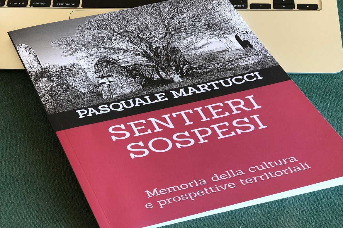 Paquale Martucci, Sentieri sospesi - IlGraffio - Monica Macchioni